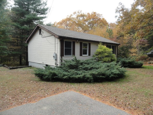 415 Spring Street Hopkinton, RI 02873 - Photo 2 of 26