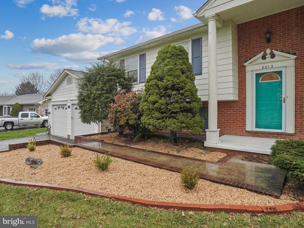 8013 Clearfield Road Frederick, MD 21702 - Photo 5 of 41 Gallery Image 5
