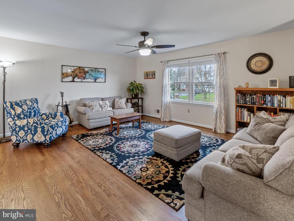 8013 Clearfield Road Frederick, MD 21702 - Photo 7 of 41 Gallery Image 7