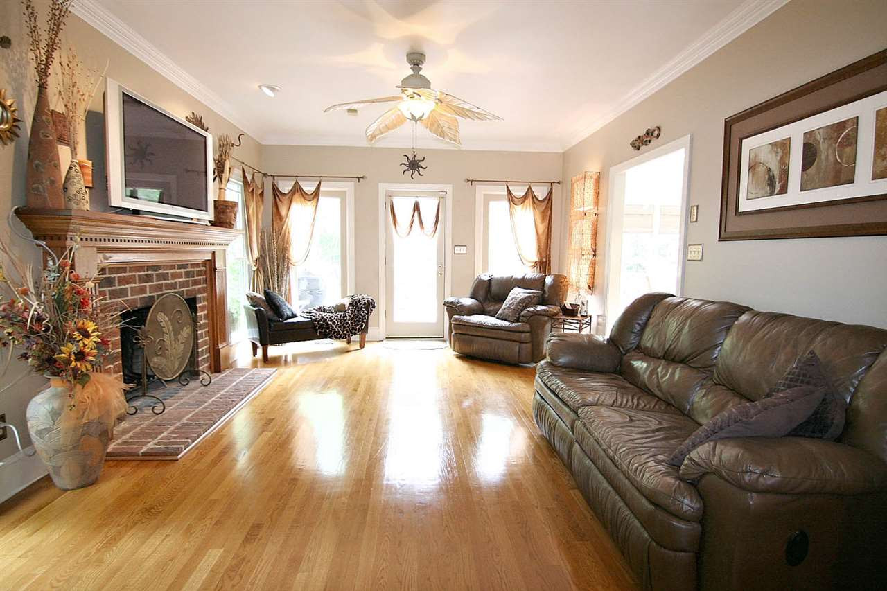 800 Tadlock Drive Raleigh, NC 27614 - Photo 6 of 25 Family Room