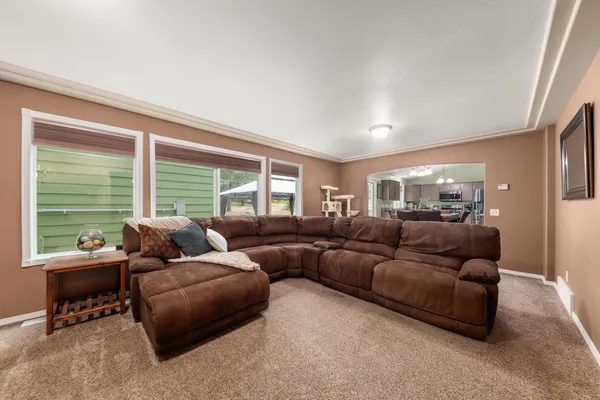 $649,900 | 5981 Blackstone Way, Nine Mile Falls, WA 99026