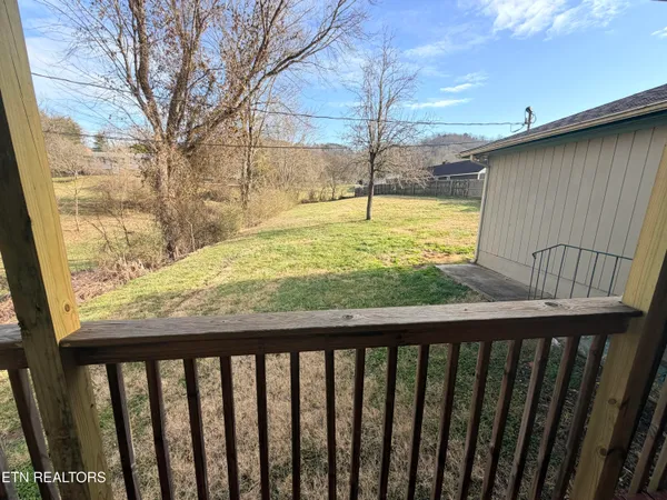$299,000 | 206 Cheryl Lane, Clinton, TN 37716