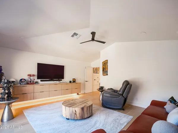 $6,998 | 2024 East Granite View Drive, Phoenix, AZ 85048