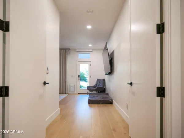 $6,998 | 2024 East Granite View Drive, Phoenix, AZ 85048