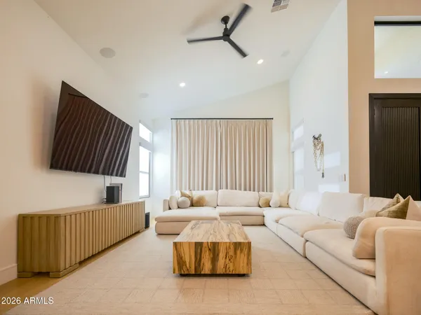 $5,900 | 2024 East Granite View Drive, Phoenix, AZ 85048