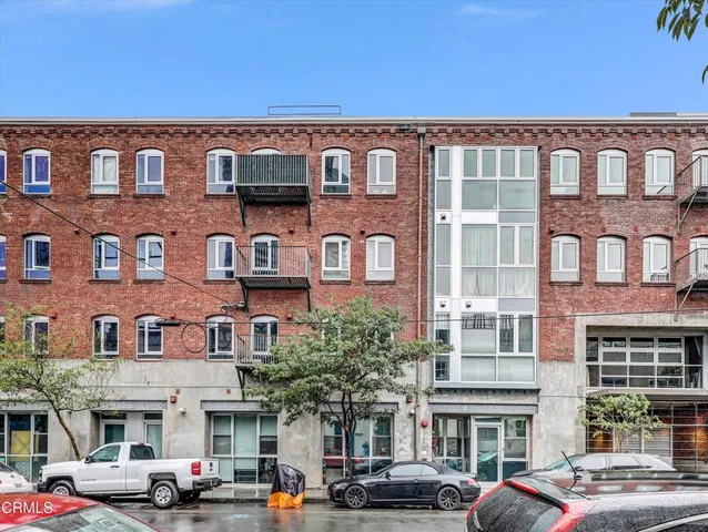 $4,700 | 527 Molino Street, Unit 110, Los Angeles, CA 90013