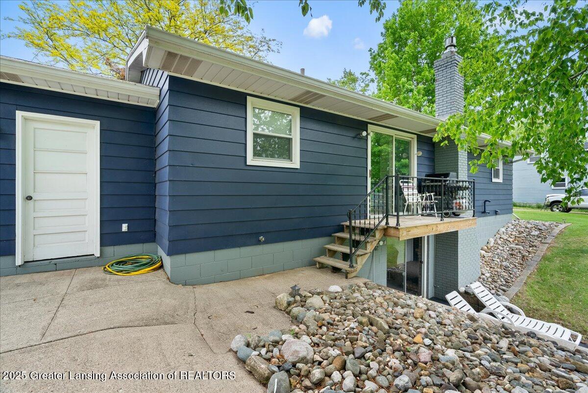 2805 North Stewart Road Charlotte, MI 48813 - Photo 31 of 41 22-Media Jett - 21