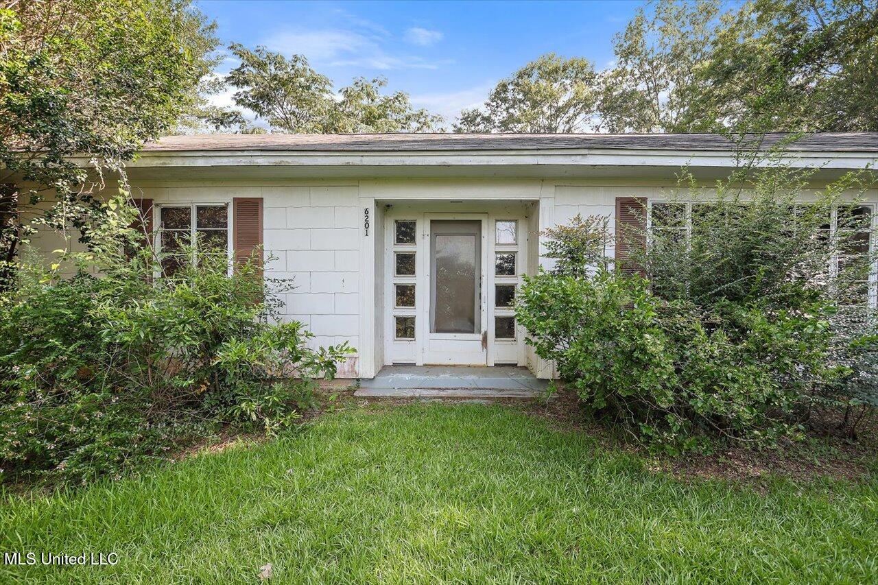 6201 McRaven Road Jackson, MS 39209 - Photo 2 of 63 04-6201 McRaven Rd