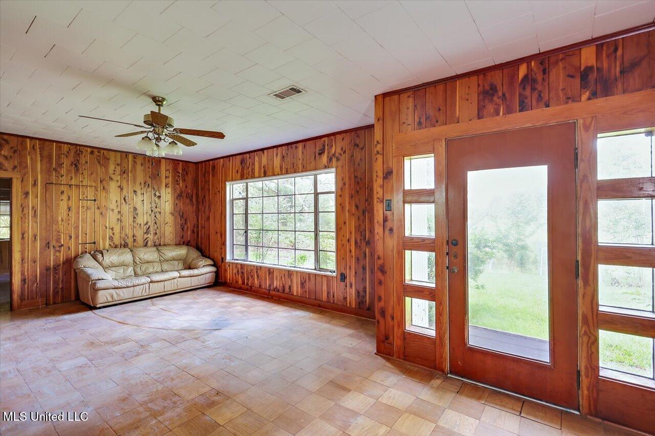 6201 McRaven Road Jackson, MS 39209 - Photo 3 of 63 06-6201 McRaven Rd