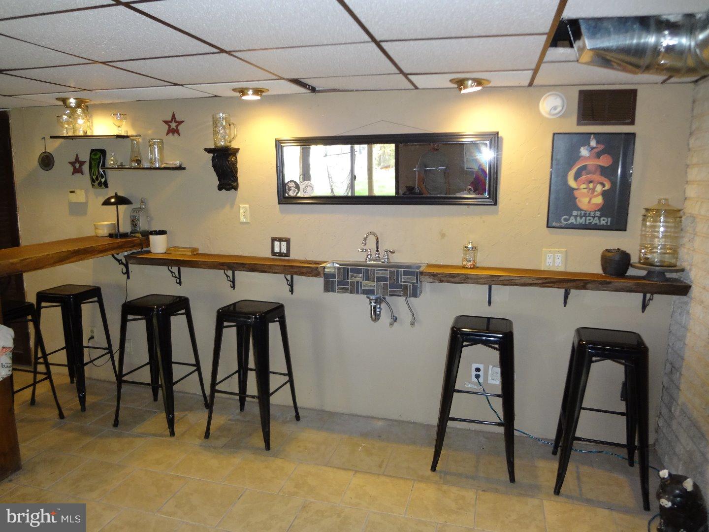 2901 Coventryville Road Pottstown, PA 19465 - Photo 16 of 23 Wet Bar