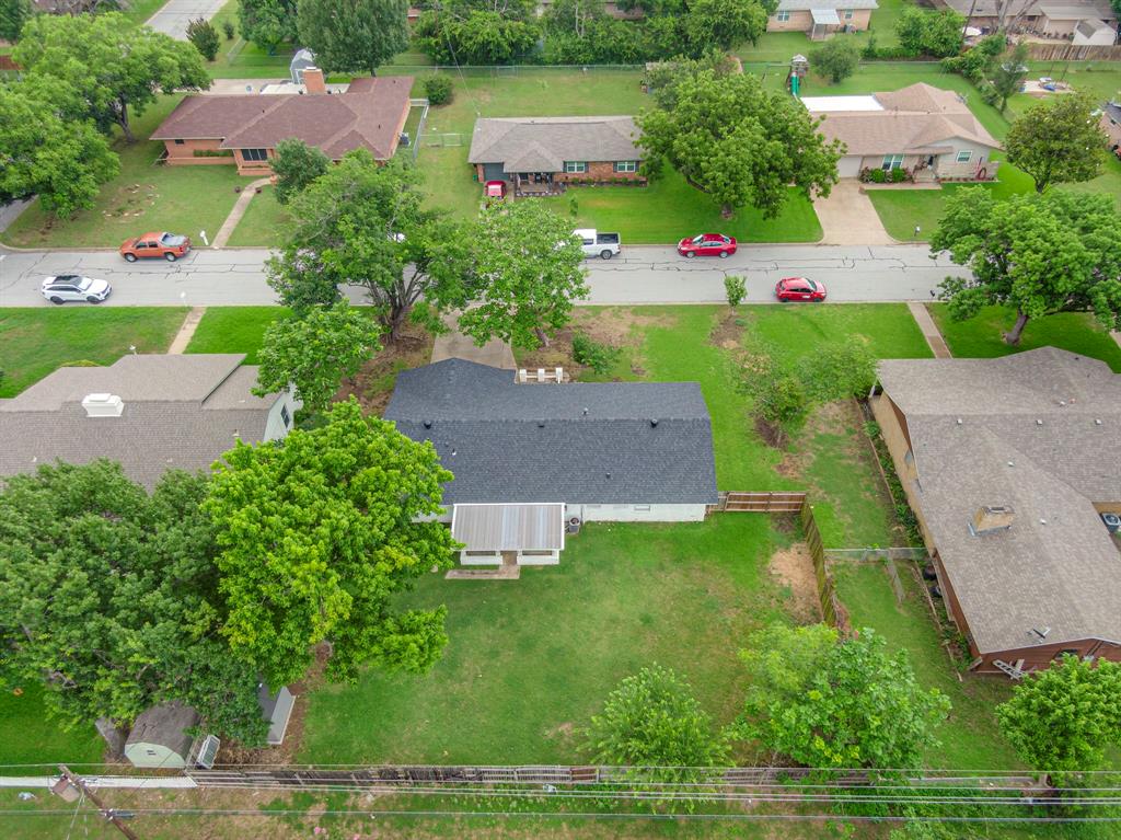 1425 Ridgecrest Drive Midlothian, TX 76065 - Photo 31 of 33