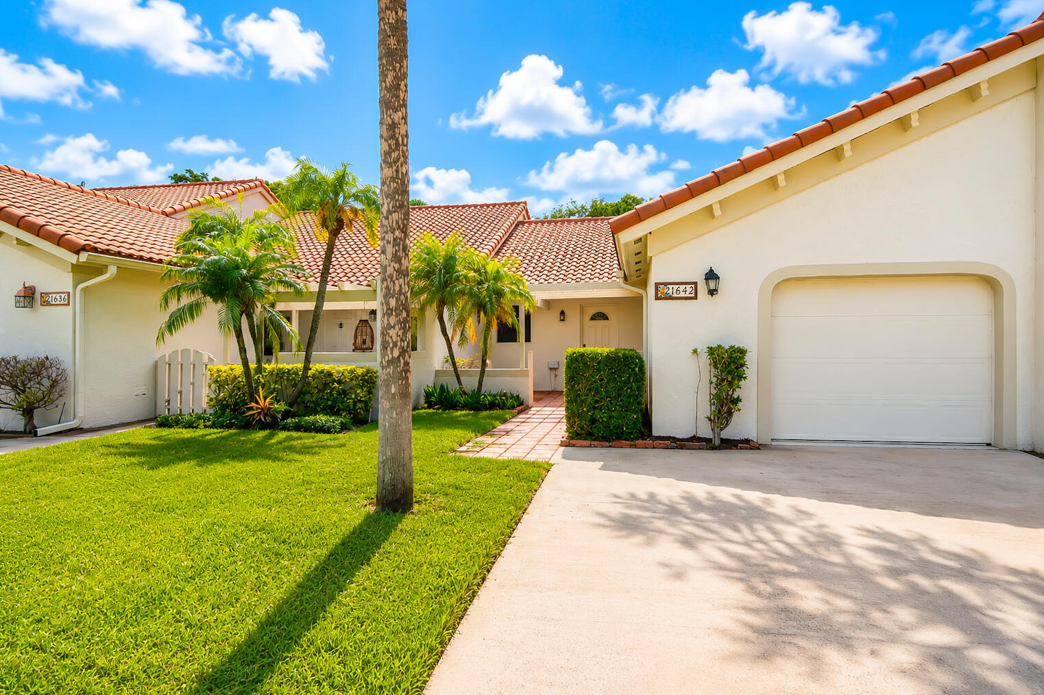 21642 Guadalajara Avenue Boca Raton, FL 33433 - Photo 3 of 30 7798214B-F93B-4113-85AB-FCD48086576F