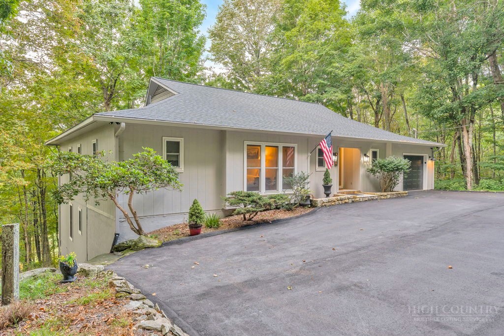 202 Cliffside Lane Seven Devils, NC 28604 - Photo 1 of 48 Gallery Image 1