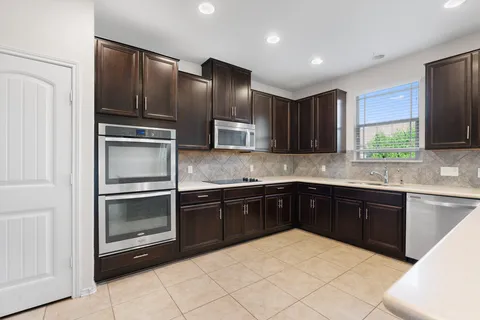 $399,000 | 804 Water Hyacinth Loop, Leander, TX 78641