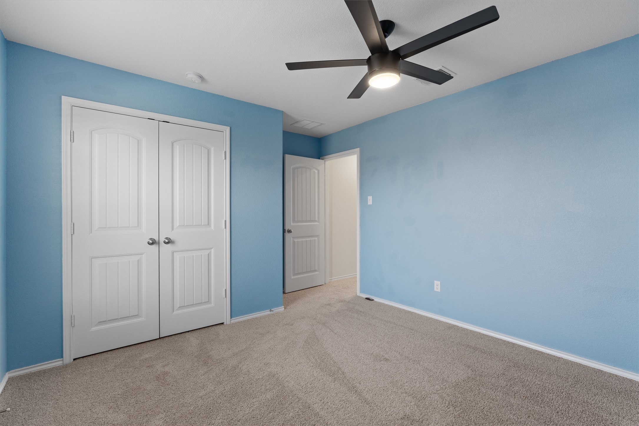 804 Water Hyacinth Loop Leander, TX 78641 - Photo 26 of 37 an empty room