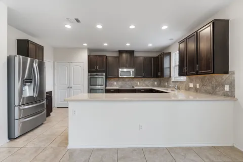 $399,000 | 804 Water Hyacinth Loop, Leander, TX 78641