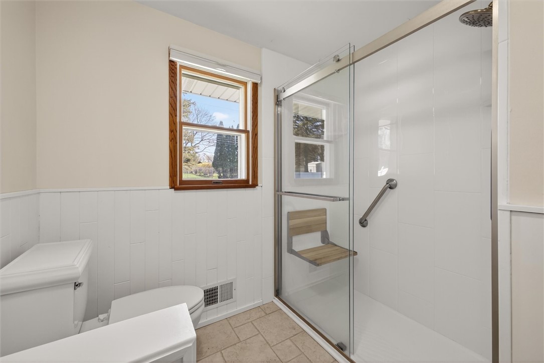 489 Chestnut Ridge Road Chili, NY 14624 - Photo 14 of 35 no step shower