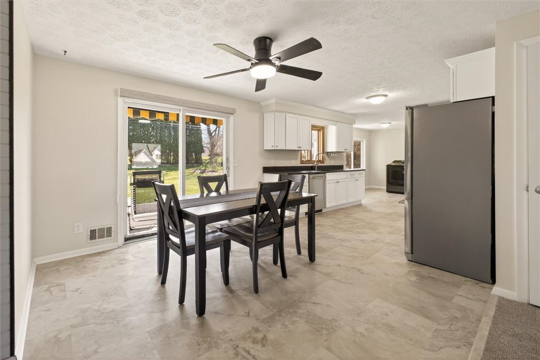 489 Chestnut Ridge Road Chili, NY 14624 - Photo 7 of 35