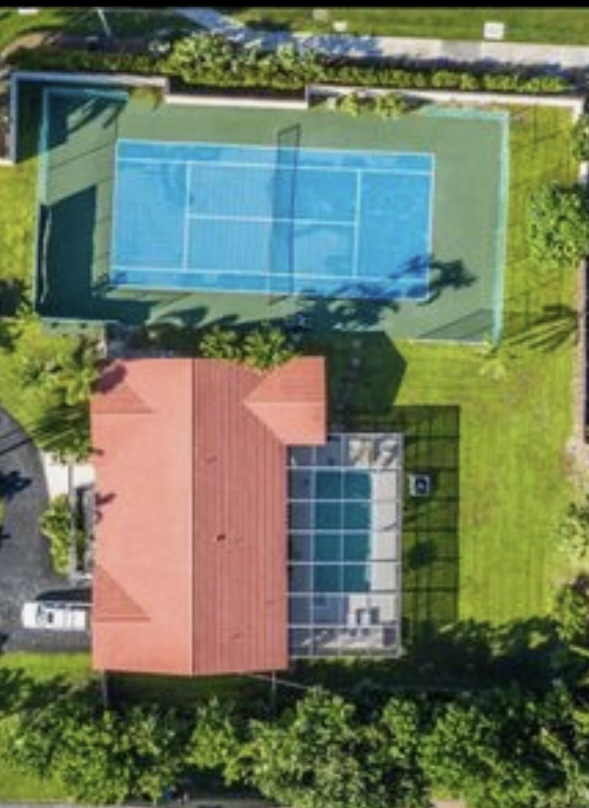 1270 Northwest 4th Avenue Boca Raton, FL 33432 - Photo 11 of 11 a view of a bird bath room