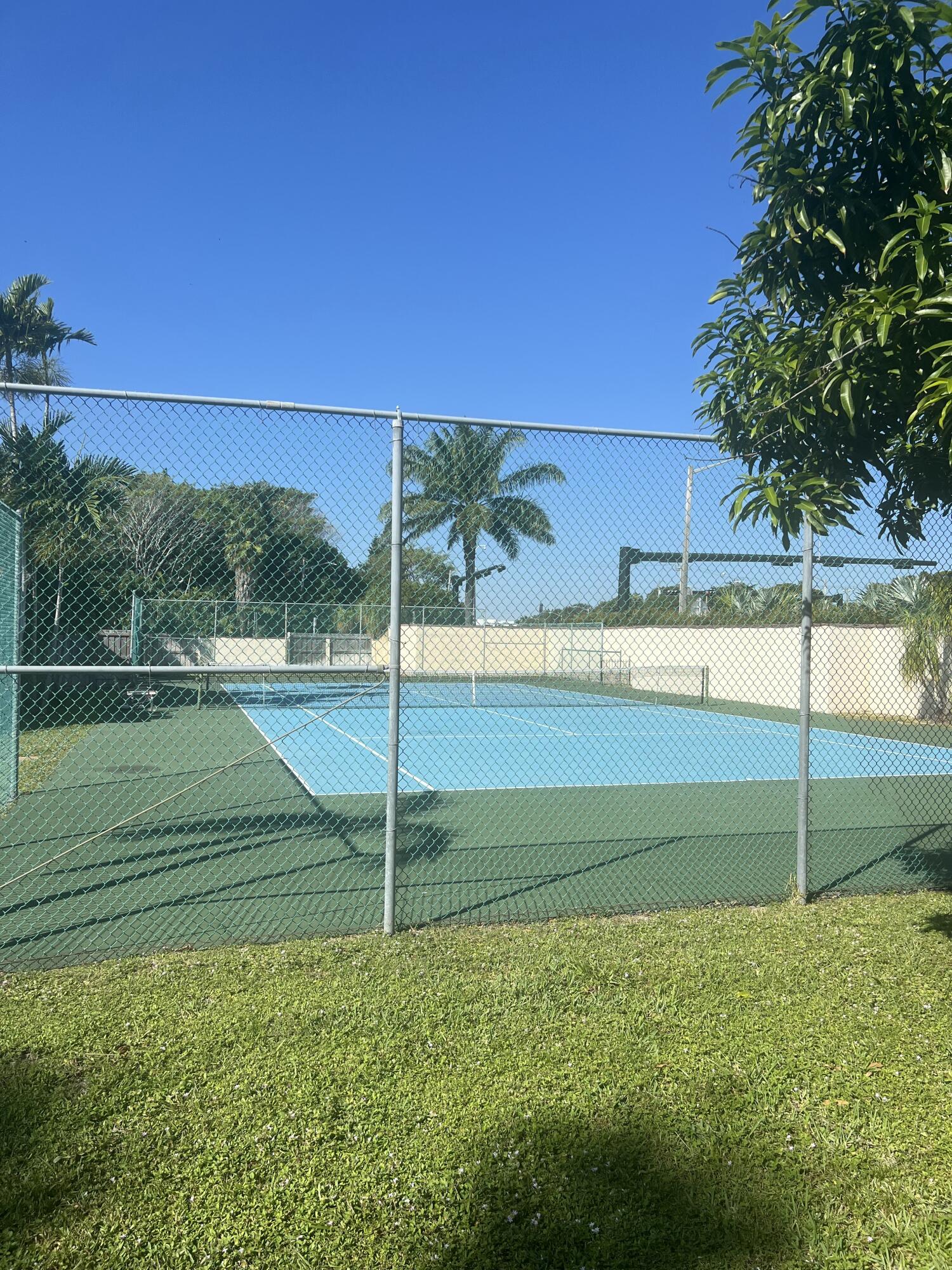 1270 Northwest 4th Avenue Boca Raton, FL 33432 - Photo 6 of 11