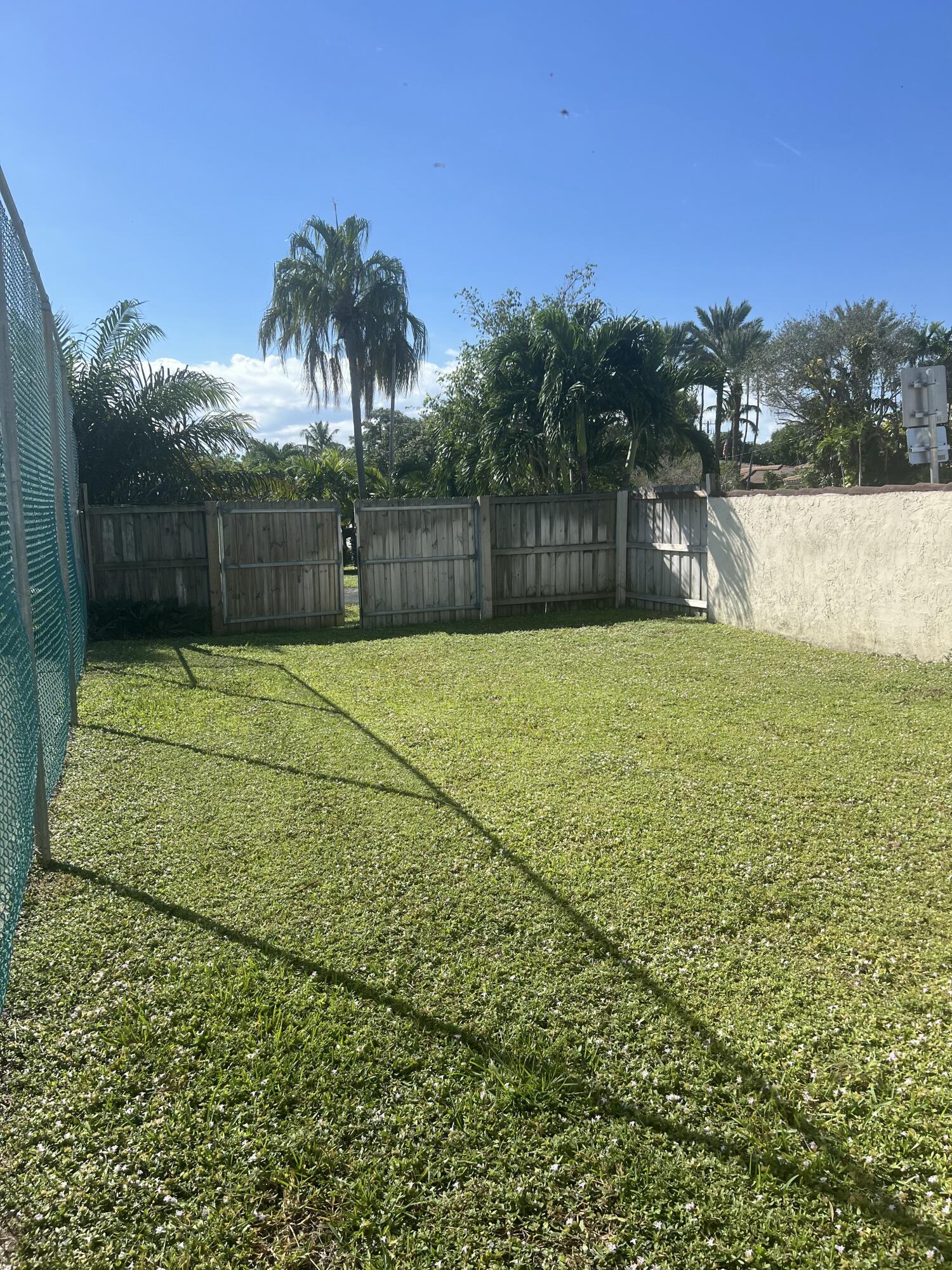 1270 Northwest 4th Avenue Boca Raton, FL 33432 - Photo 9 of 11 a view of a tennis court