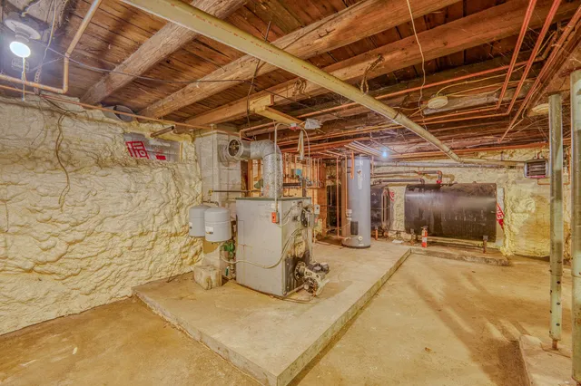 $399,500 | 407 Highway 3, Carroll, NH 03595