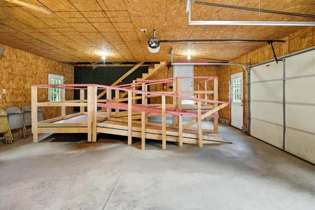 $299,900 | 24 Clifford Street, Mechanic Falls, ME 04256