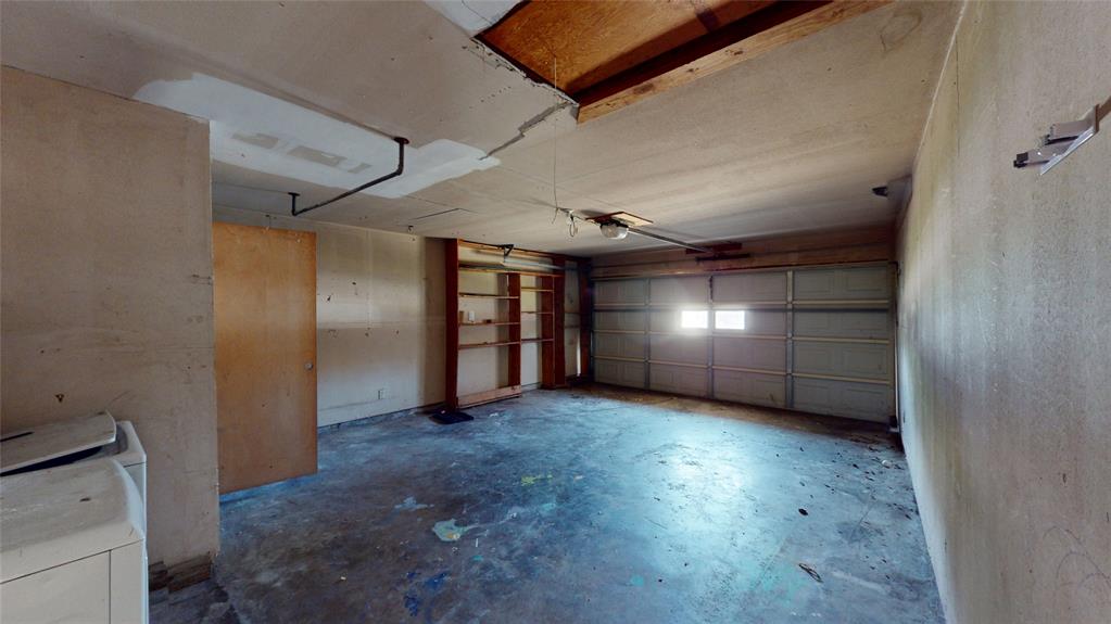 2309 Terrell Road Greenville, TX 75402 - Photo 29 of 30 a view of an empty room
