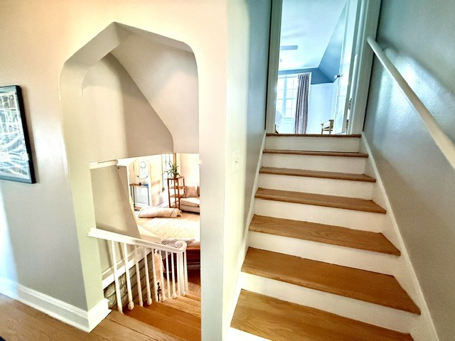 720 South New Street Champaign, IL 61820 - Photo 30 of 73 a view of entryway and hall with wooden floor