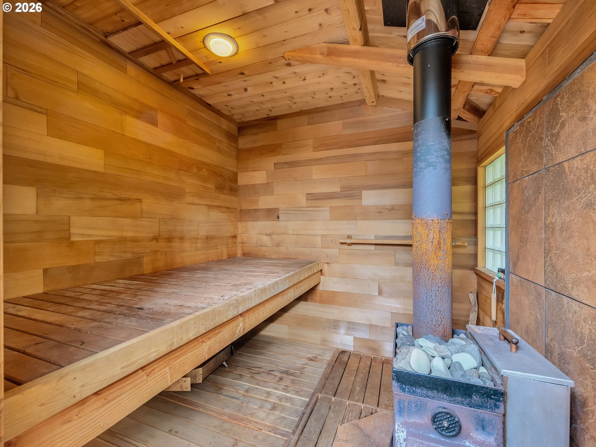 409 2nd Street Astoria, OR 97103 - Photo 41 of 45 a view of sitting area