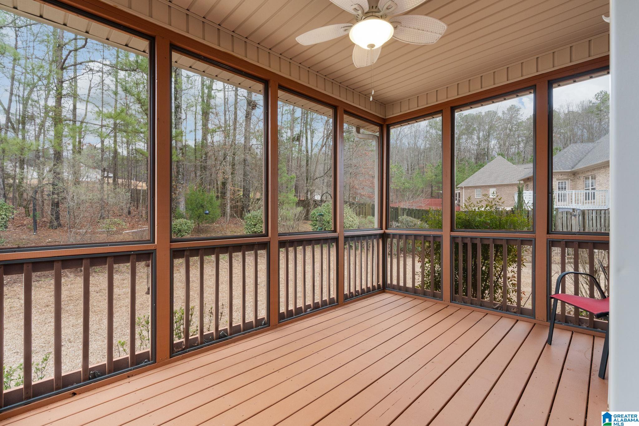 401 Cornwall Drive Alabaster, AL 35114 - Photo 7 of 32