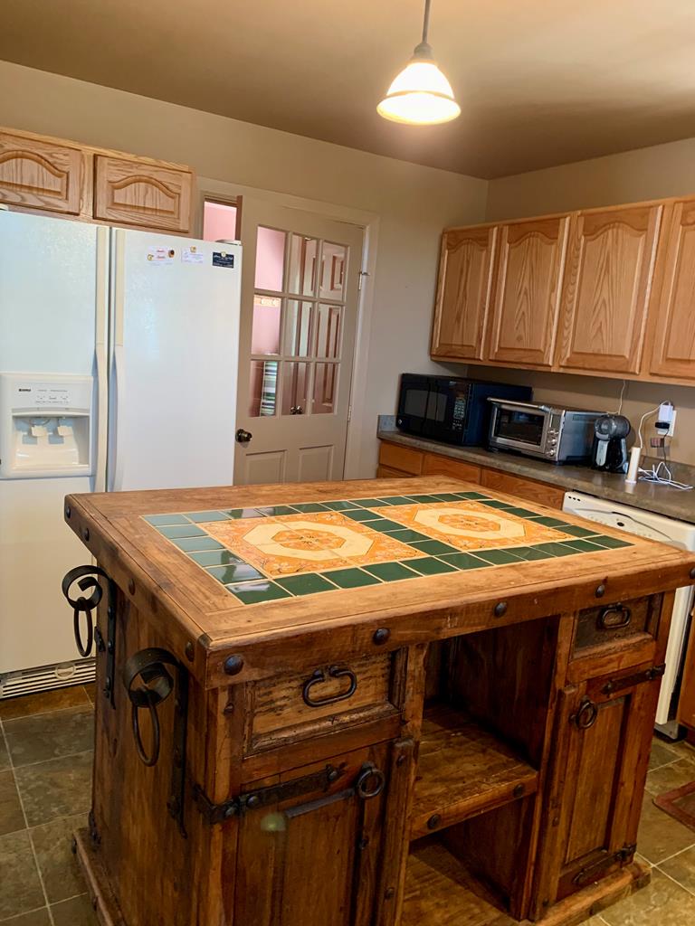 645 Deer Road Fredericksburg, TX 78624 - Photo 9 of 31 Gallery Image 9