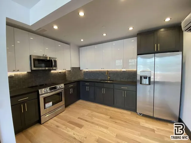 $6,300 | 561 4th Avenue, Unit 5F | Park Slope