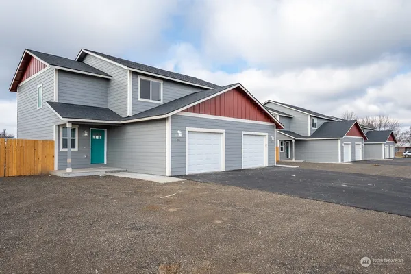 $589,000 | 501-503 South Pine Avenue, Warden, WA 98857