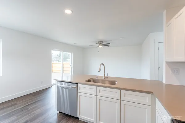 $589,000 | 501-503 South Pine Avenue, Warden, WA 98857