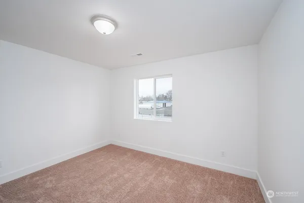 $589,000 | 501-503 South Pine Avenue, Warden, WA 98857