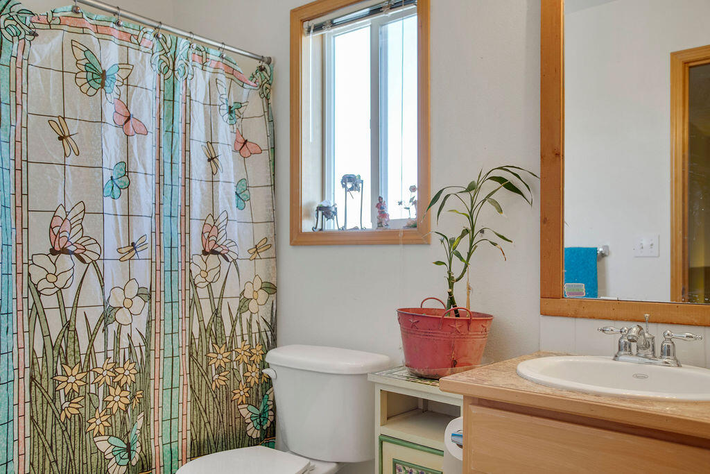 393 Center Ridge Drive Culver, OR 97734 - Photo 30 of 36 mmayphoto-2326-mmayphoto-2332