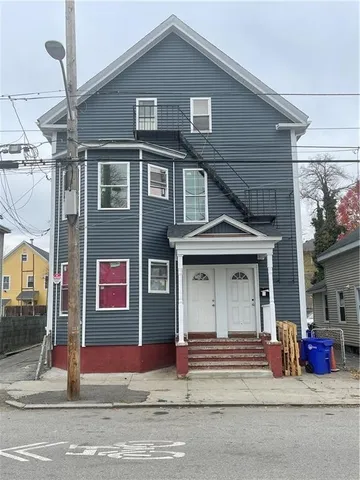 $525,000 | 111 Waverly Street, Providence, RI 02907