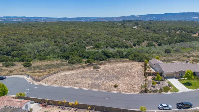 $399,000 | 384 Falcon Crest Drive, Lompoc, CA 93436