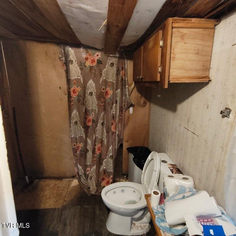 241 West Barton Ridge Road Greeneville, TN 37743 - Photo 3 of 4 3_beyc6a43df97e3f94