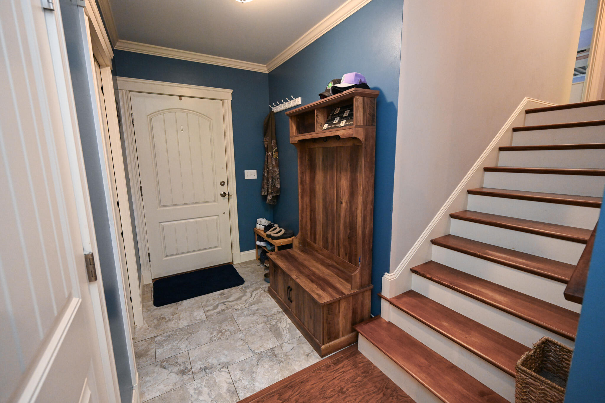 198 Chemo Pond Road Eddington, ME 04428 - Photo 11 of 39 Entryway