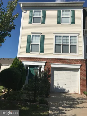 $2,700 | 8010 Duck Pond Terrace, Manassas, VA 20111