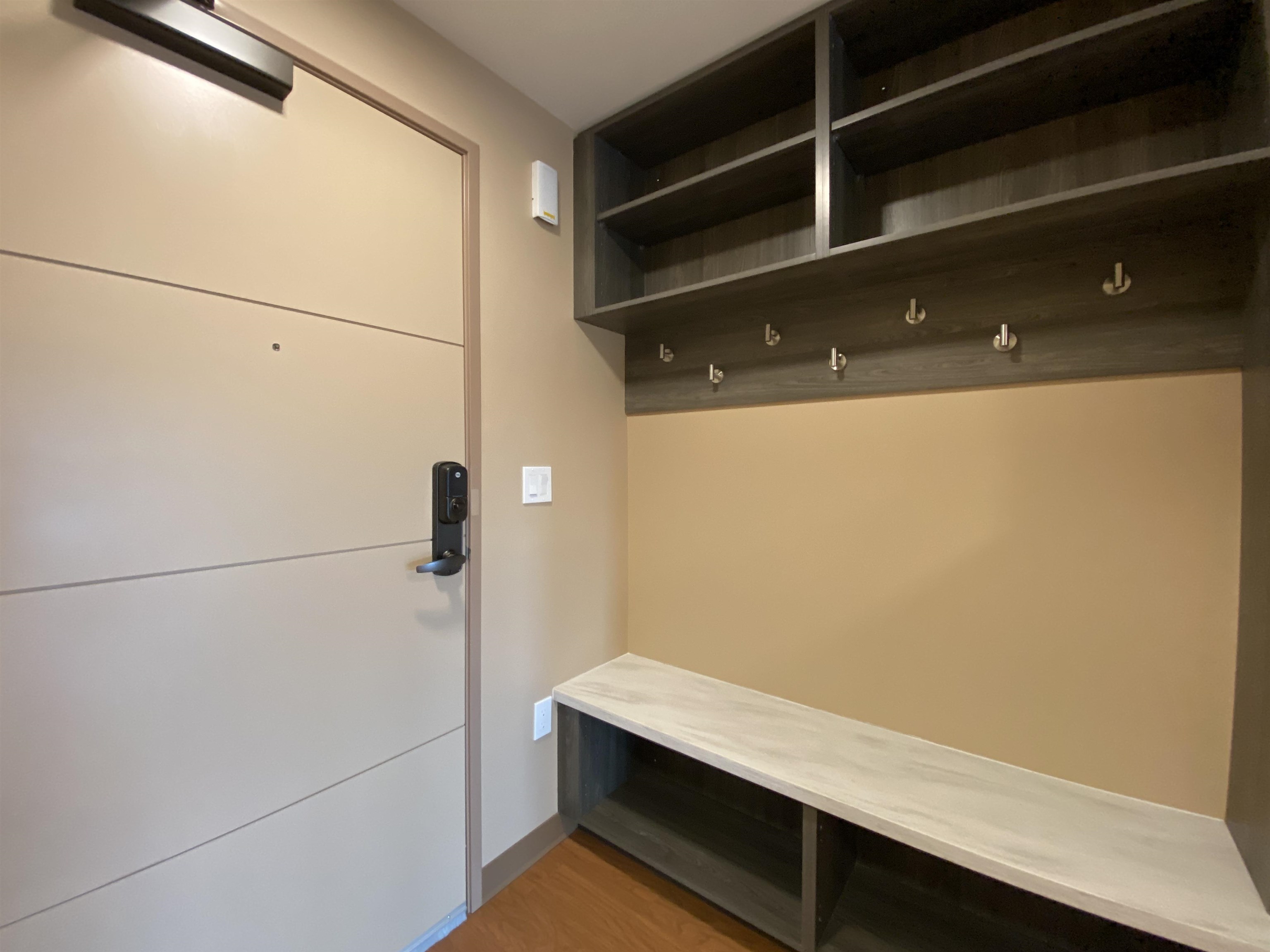 83 Hanover Street, Unit 504 Manchester, NH 03101 - Photo 16 of 46