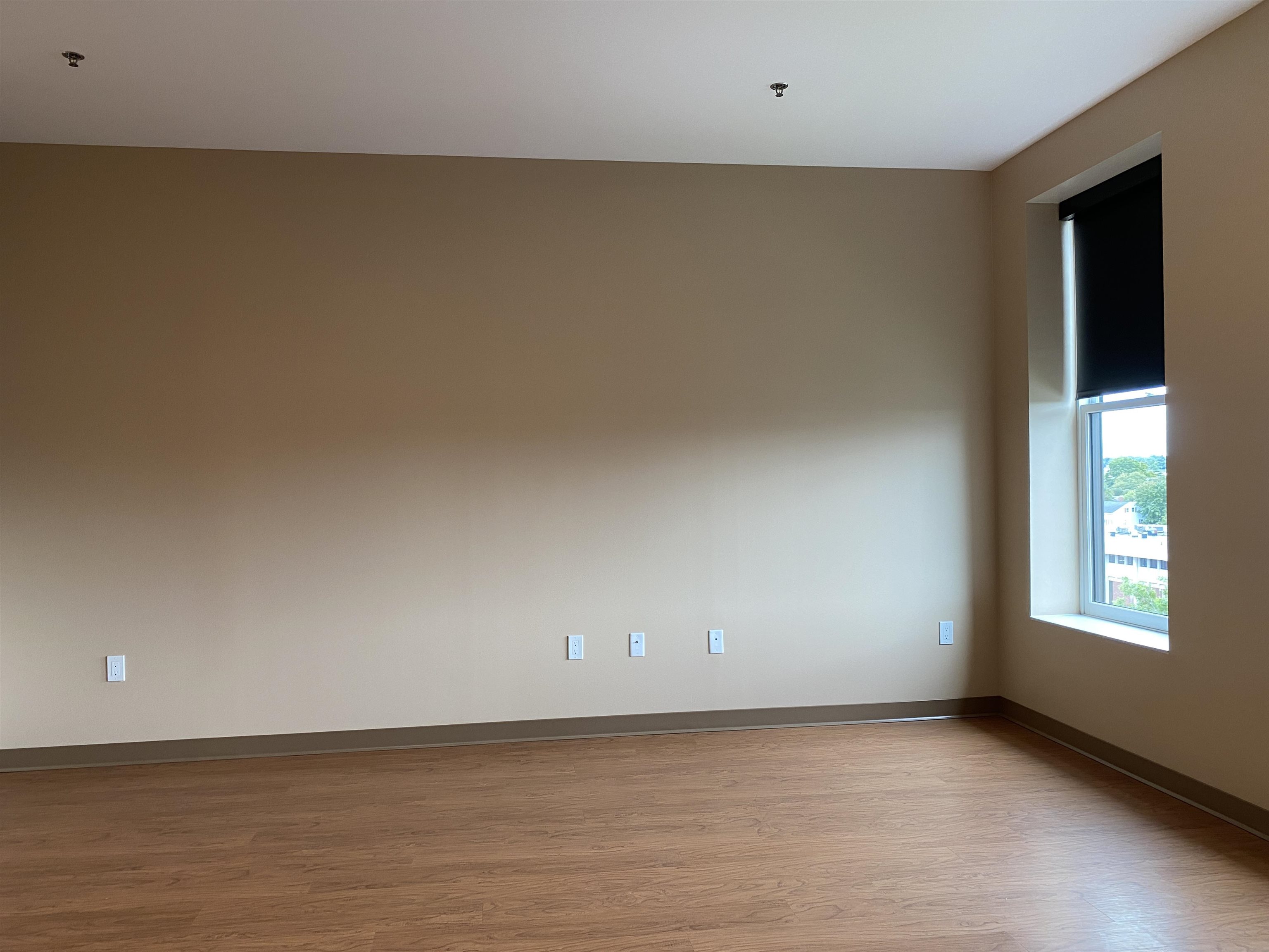 83 Hanover Street, Unit 504 Manchester, NH 03101 - Photo 24 of 46