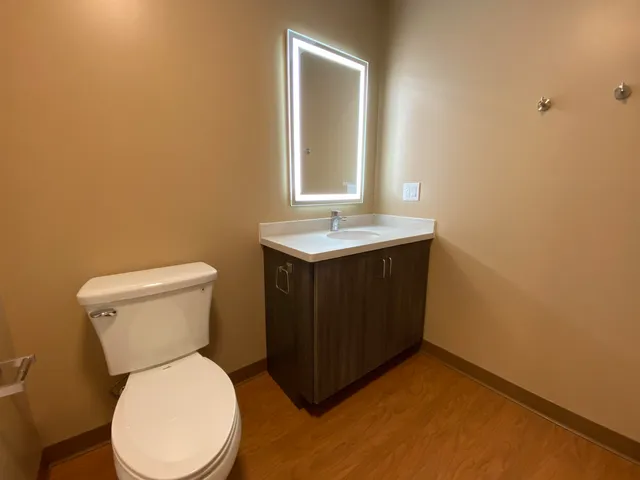 $1,673 | 83 Hanover Street, Unit 504, Manchester, NH 03101