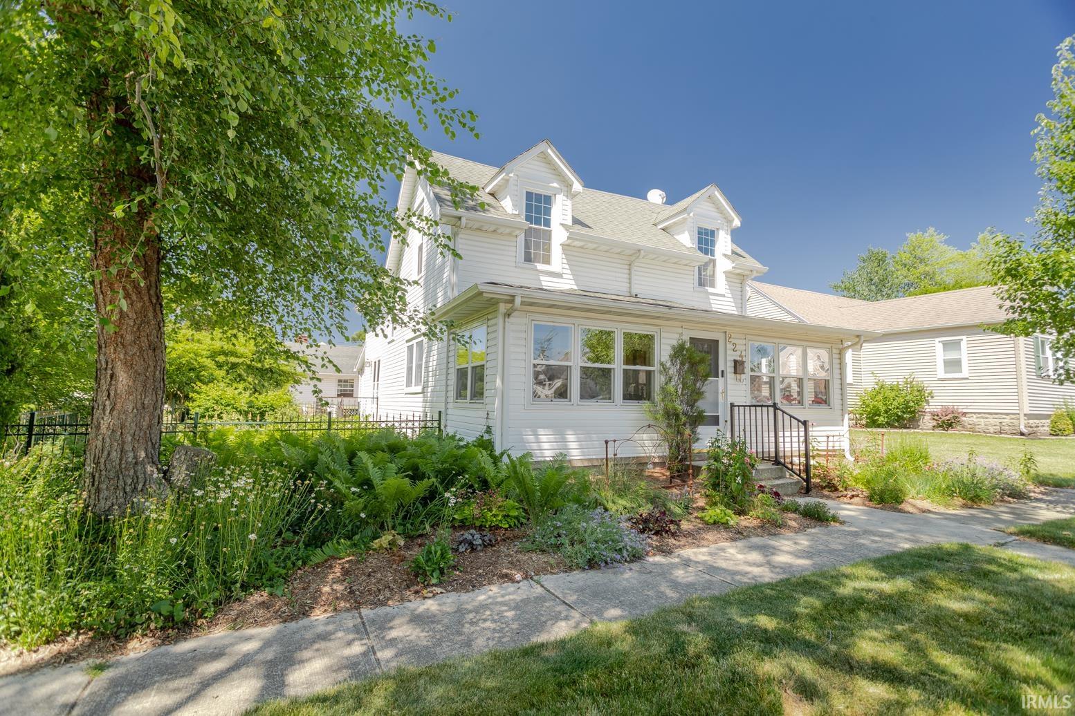 224 West Warner Street Rensselaer, IN 47978 - Photo 1 of 36 Gallery Image 1