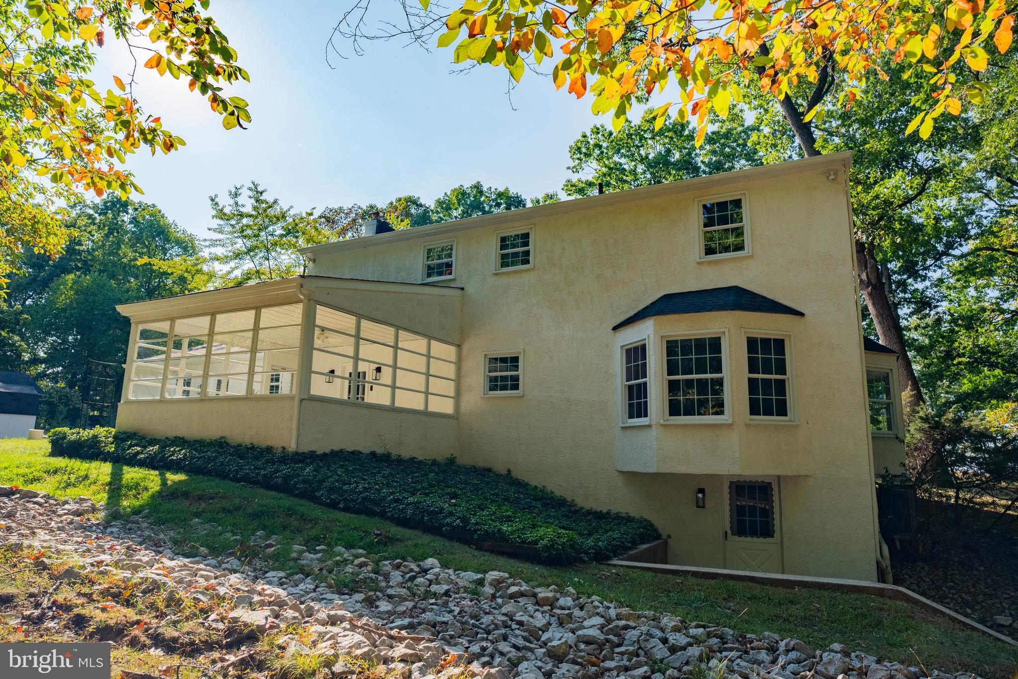 1428 Valley Forge Road Norristown, PA 19403 - Photo 4 of 24 a front view of a house with garden