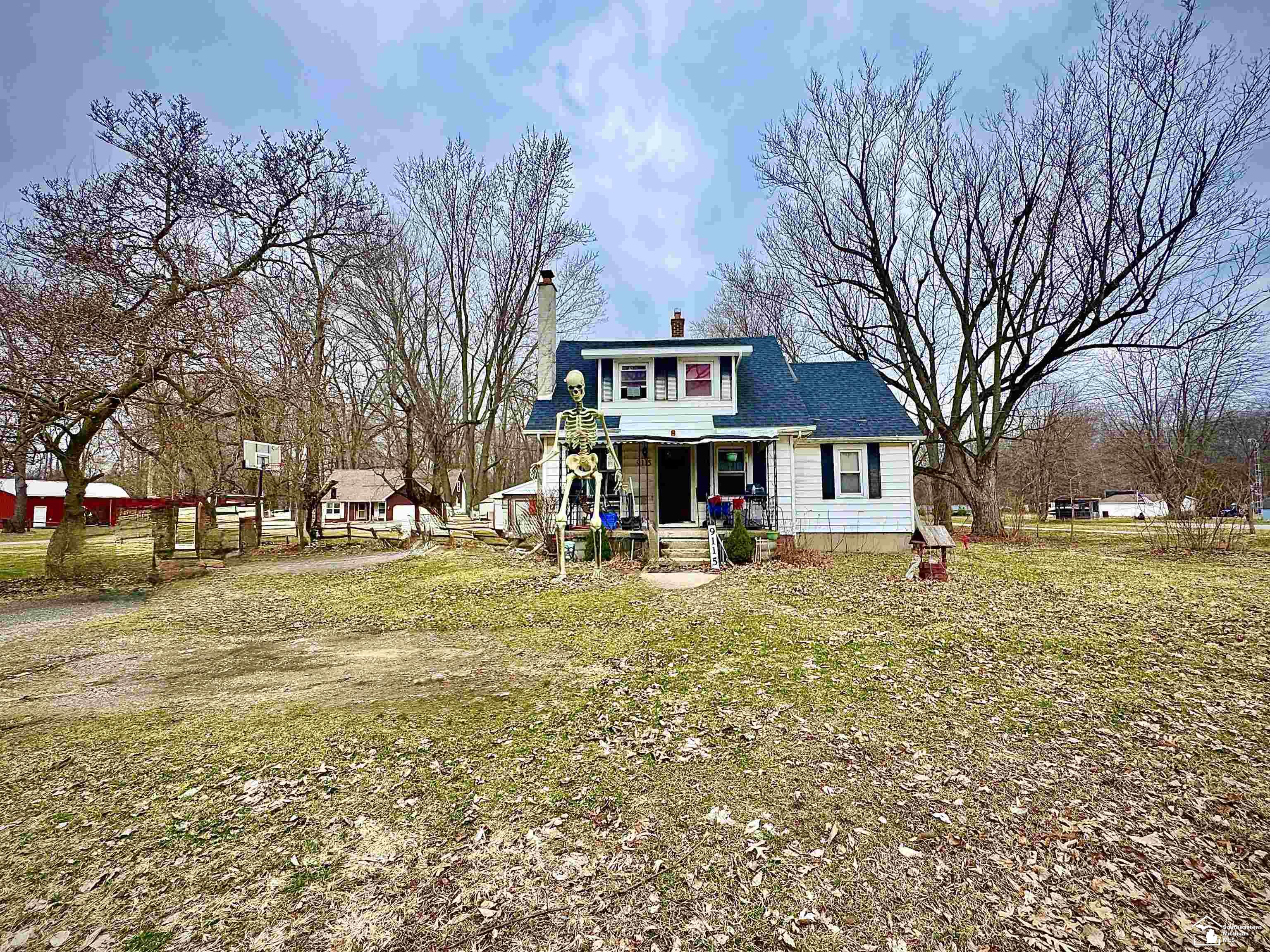 9115 Summerfield Road Temperance, MI 48182 - Photo 1 of 23