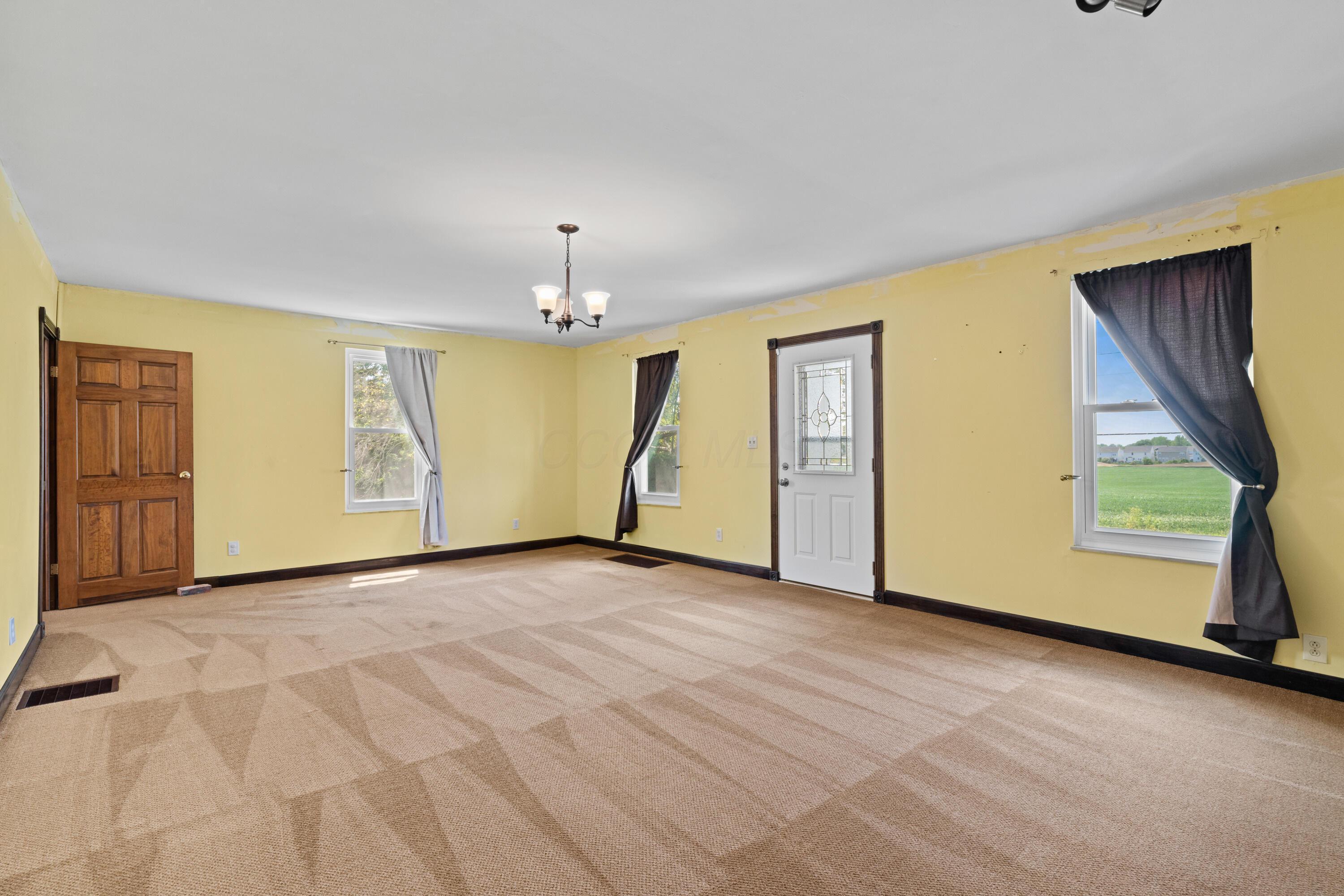 6051 Taylor Road Southwest Pataskala, OH 43062 - Photo 6 of 54 dsc05527