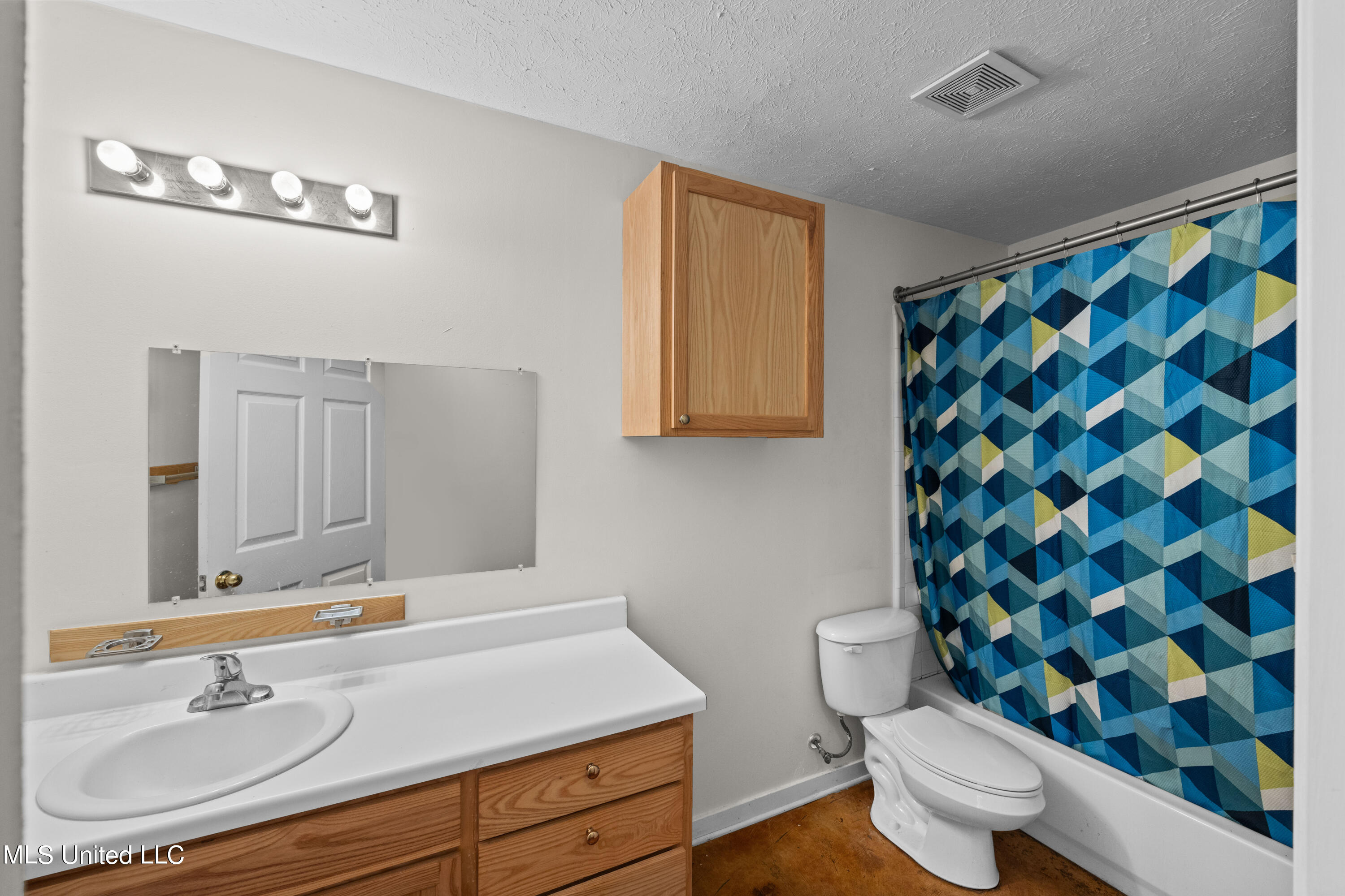 34 Garden Circle Jackson, MS 39209 - Photo 13 of 16 EOSR5394